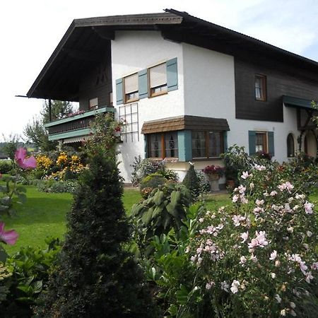 Ferienwohnung Edmeier แบร์เนา อัม คีมเซ ภายนอก รูปภาพ