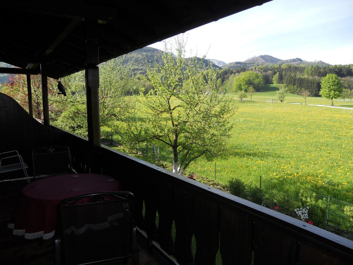 Ferienwohnung Edmeier แบร์เนา อัม คีมเซ ภายนอก รูปภาพ